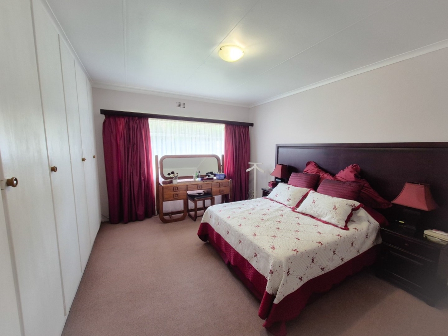 4 Bedroom Property for Sale in Roodia Free State